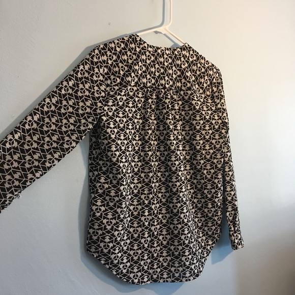 J. Crew Patterned Blouse in XS Petite - Picture 4 of 7